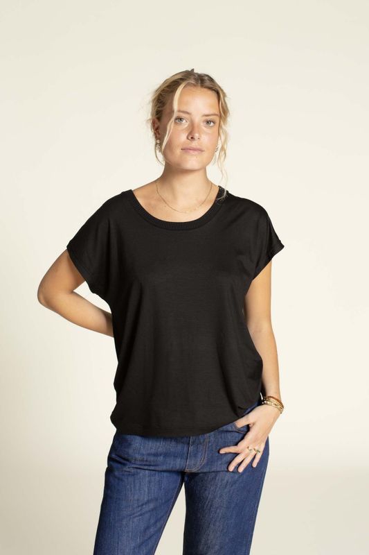 Easy T-Shirt - Wardrobe by Me