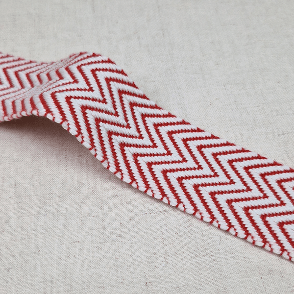 Chevron Rød - Vevd Bånd 38 mm