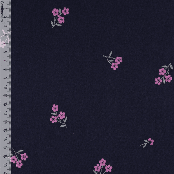 Sweet Flower Navy - Brodert Musselin