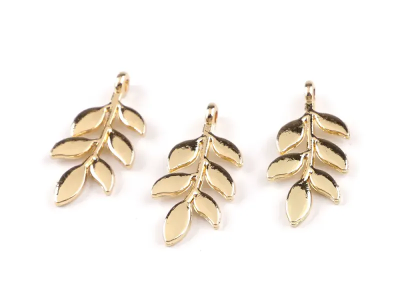Leaf Charm Gull - 12mm x 24mm