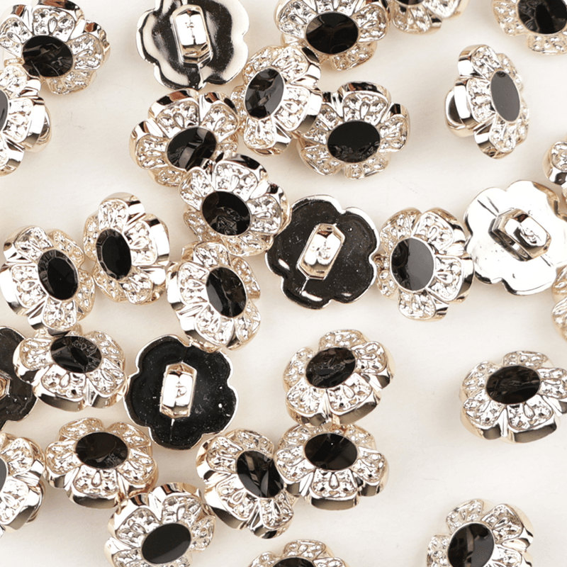 Plum Blossom Sort - 12,5 mm Plast Knapp