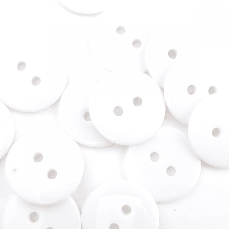 Basic Hvit - 18  mm Resin Knapp
