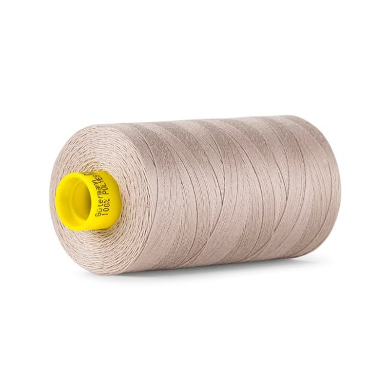 Petal Cream 2037 - Gütermann Mara70 700m